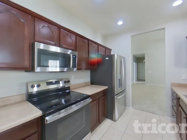 1154 E Canyon Trl — Photo 6