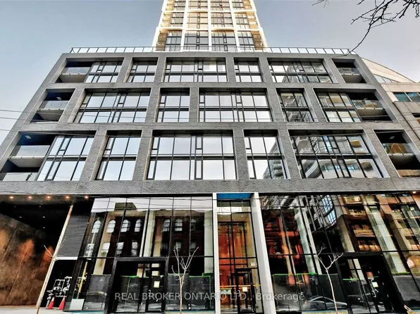 55 Ontario St #316, Toronto, ON M5A 0T8