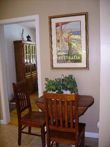 36 Jonathan Dr — Photo 5