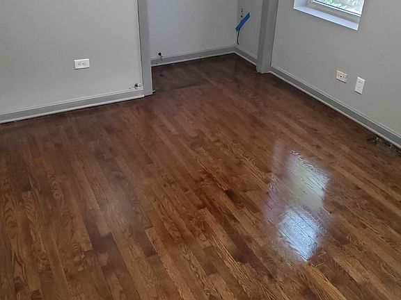 4th image of 1747 N Mason Ave #1