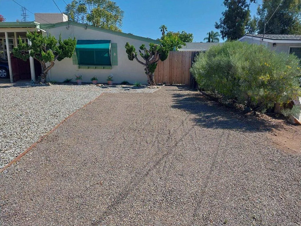 Building Photo - 1248B Donald Way