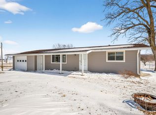 10422 401st Ave, Mabel, MN 55954