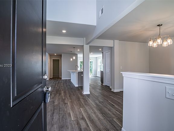 4th image of 18 Teal Bluff Blvd
