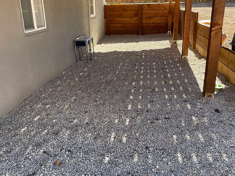 711 Avenue H — Photo 38