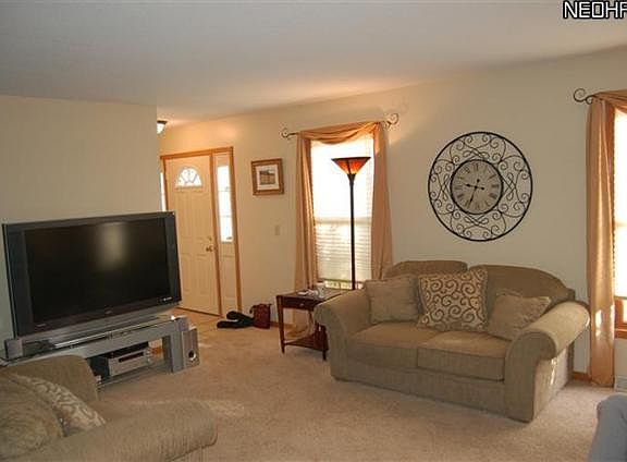 5th image of 3448 42nd St
