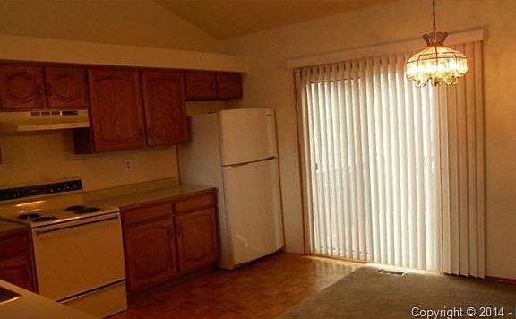 4th image of 8325 Camfield Cir