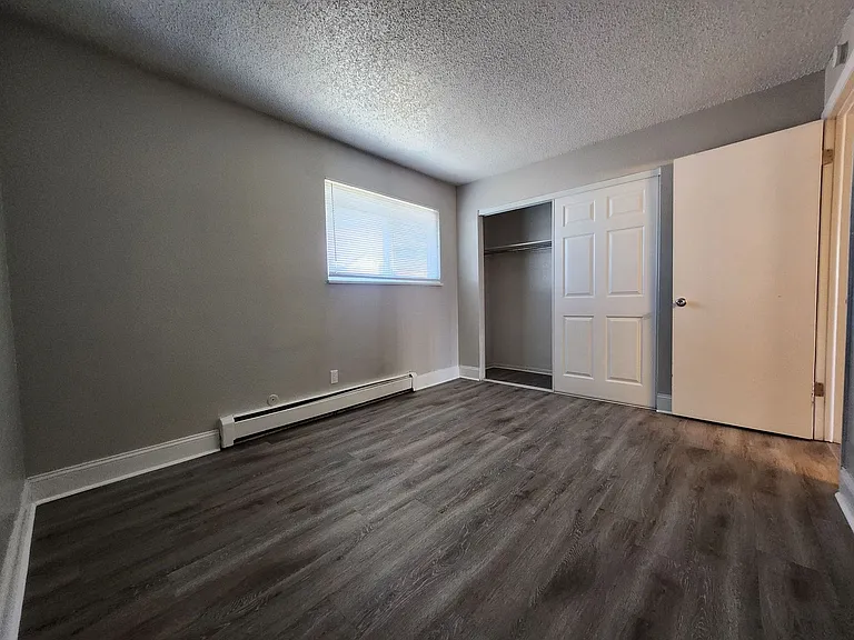 4420 Loomis Ave #4 — Photo 16