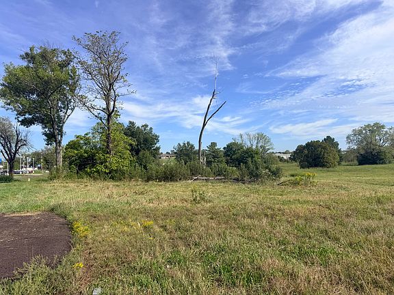 4th image of 26912 S 4410th Rd