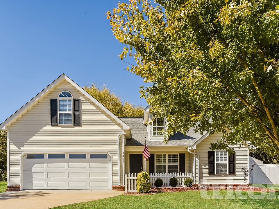 1st image of 3415 Hardwood Dr