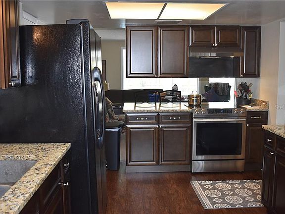 5th image of 1337 E Normandy Blvd