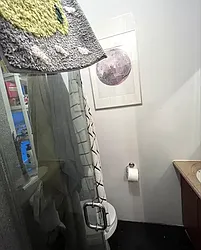 Rented by KNOCKKNOCK LLC