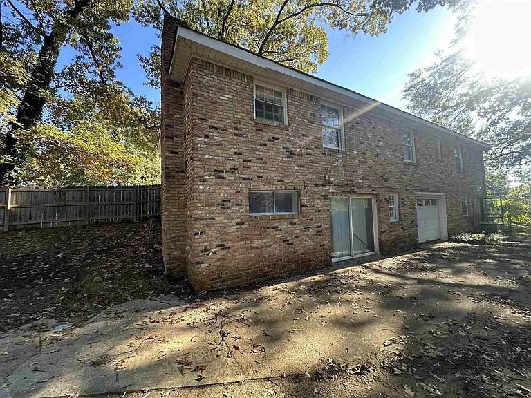 3265 Hanna Dr — Photo 6