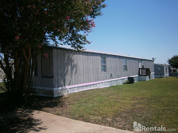 2nd image of 1110 Venture Ln