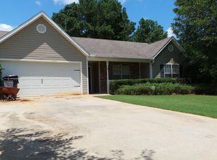 110 Heather Woods Ct, Covington, GA