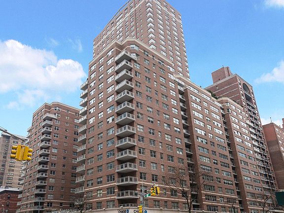 2nd image of 1325 1st Ave #B507