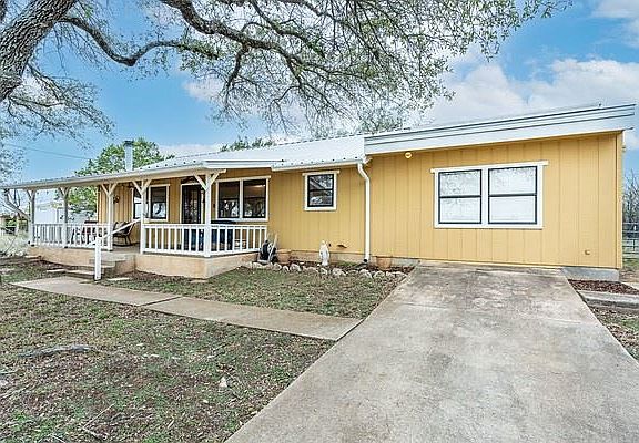 5th image of 728 Jim Bowie Dr