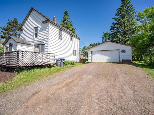 837 5th St, Proctor, MN 55810