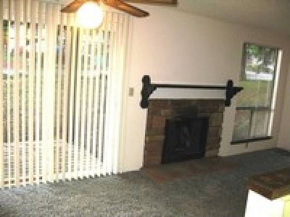 4th image of 12318 118th Avenue Ct E