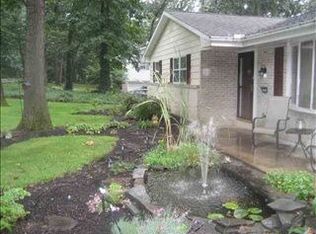 21 Hillcrest Ln, Elizabethtown, PA 17022