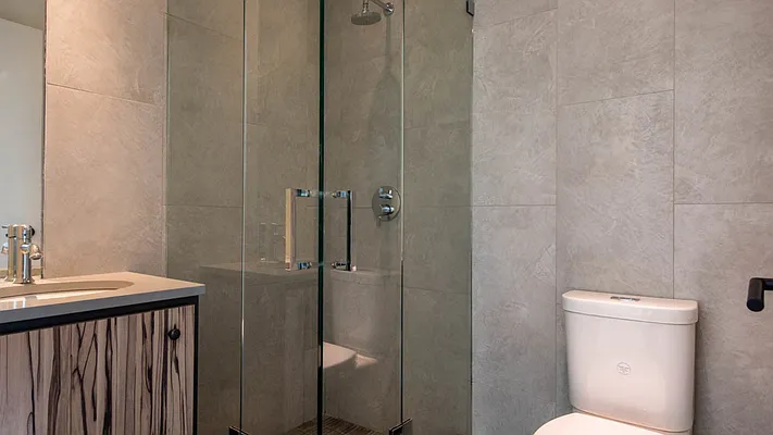 Rented by Nooklyn NYC LLC | media 73