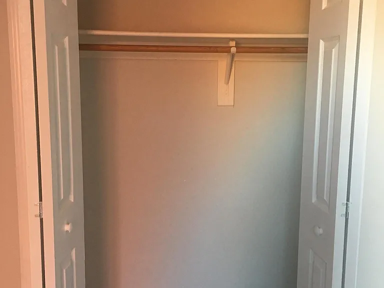 724 Hetzel Ter SE — Photo 15
