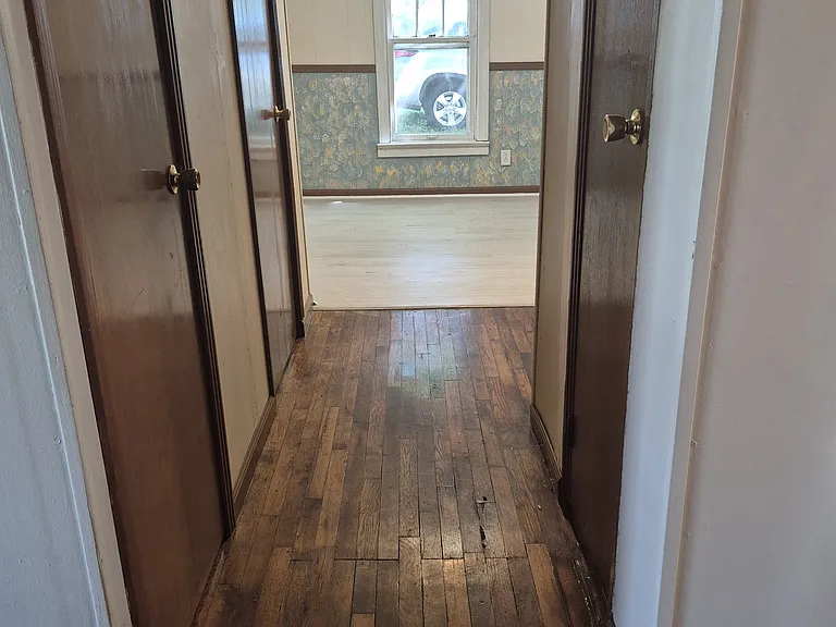 709 Pierce St — Photo 17
