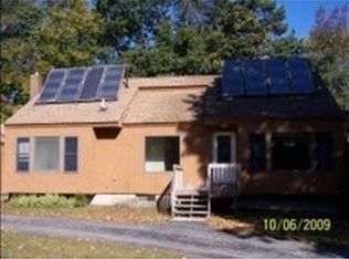 10 Redfield Cir, Derry, NH 03038