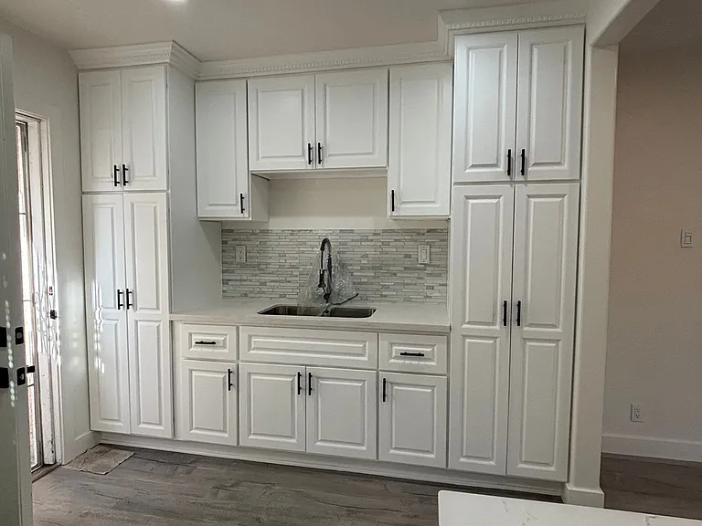 5848 Gardenia Ave — Photo 5