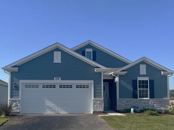 818 Plateau Dr, Pingree Grove, IL 60140
