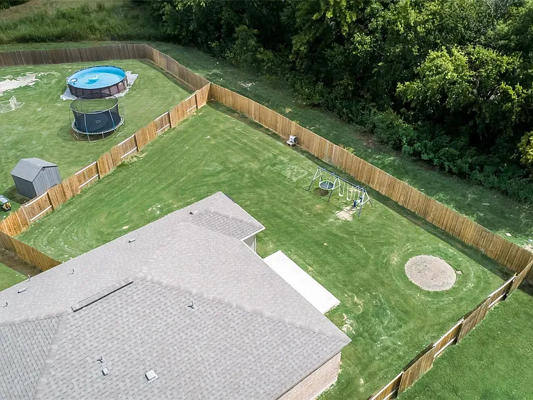 1503 Hill Top Ct — Photo 29