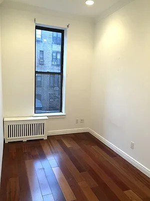 Rented by Your Vanity Realty | media 62