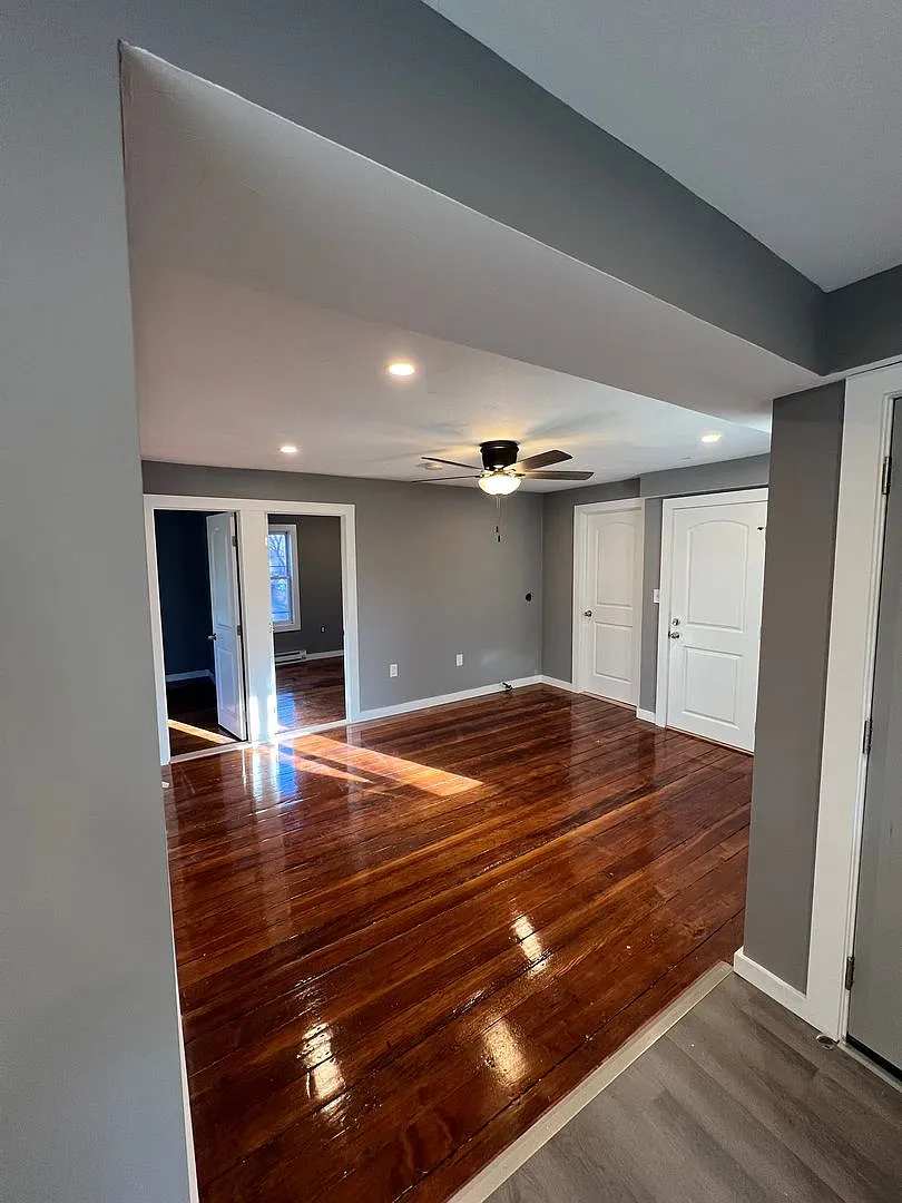 34 Temple St - Spencer — Photo 1