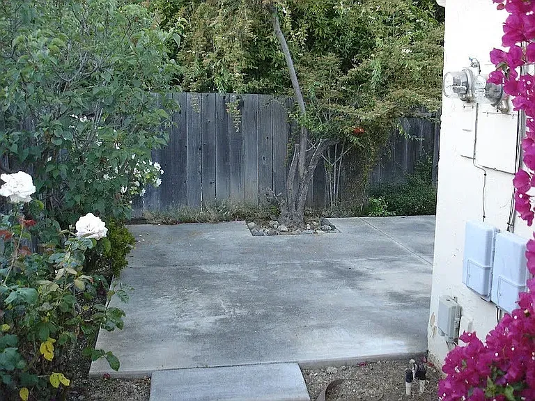 657 Alberta Ave #657 — Photo 8