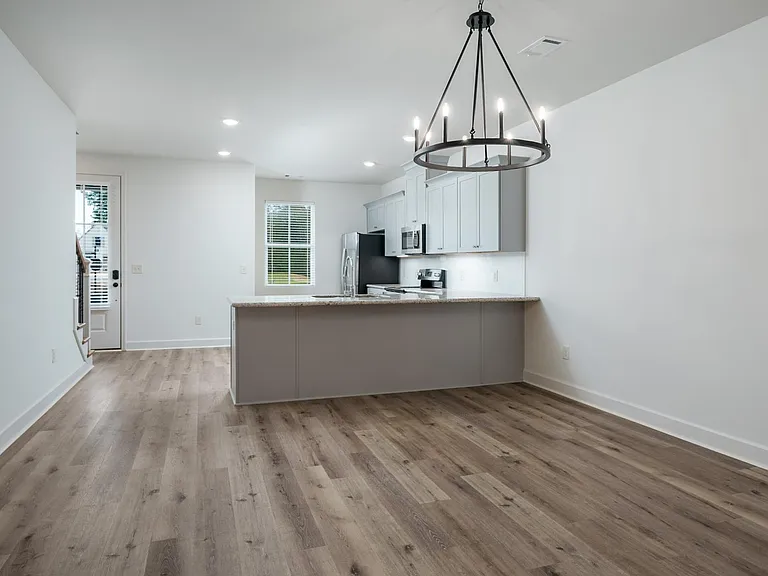801 Stonebrook Ln — Photo 89