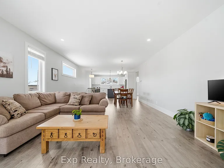 52 Meagan Ln — Photo 23
