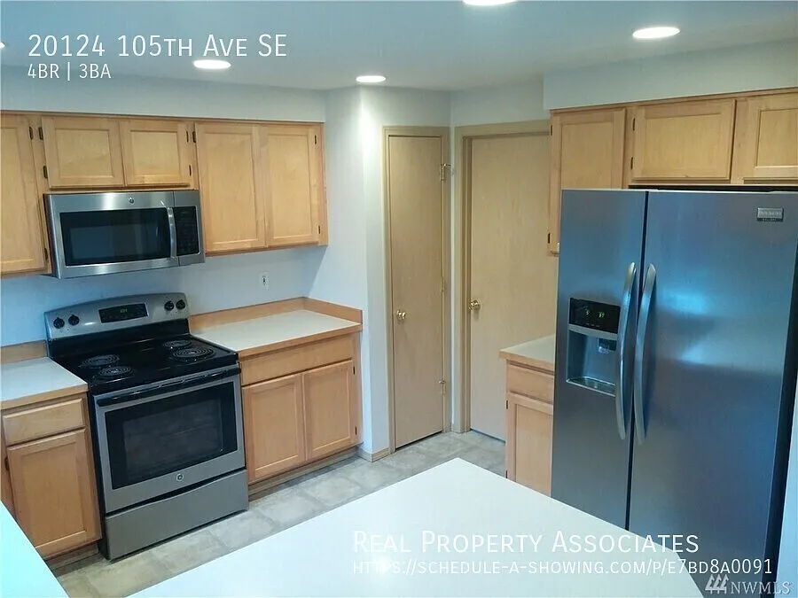 Large Four Bedroom Home Located in a Highly Desired Community on a Private Corner Lot — Photo 3