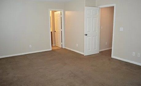 2nd image of 7215 Forefather St