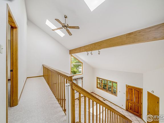 5th image of 1010 Merlin Dr