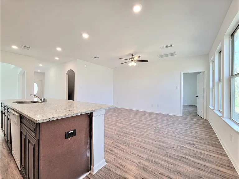 living room_03232022