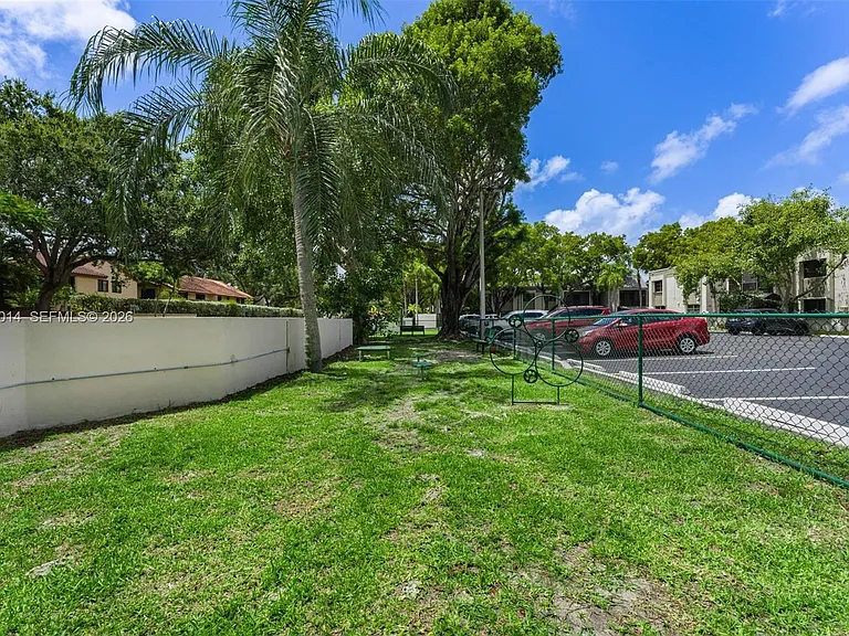 7947 SW 104th St #104-C — Photo 22
