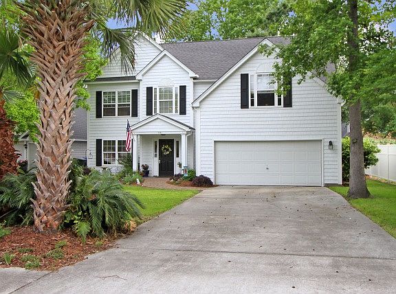 3rd image of 544 Cecilia Cove Dr