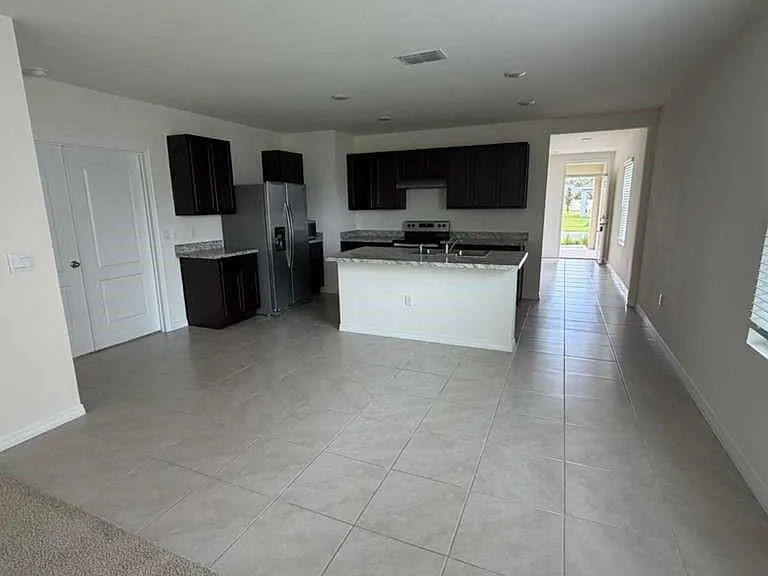 1511 Catbriar Way — Photo 11