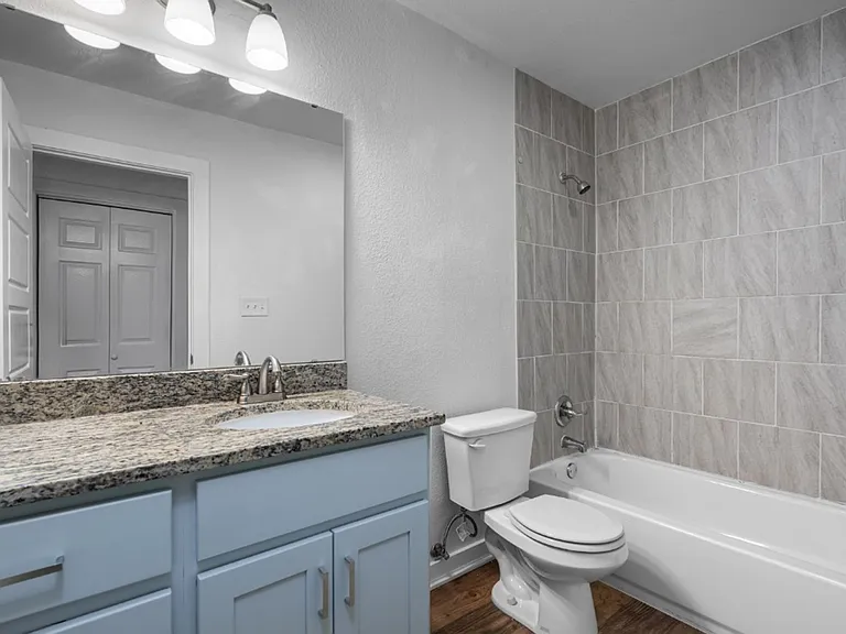 6211 Manor Rd #107 — Photo 13