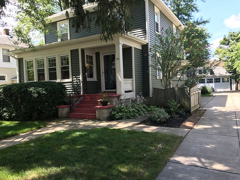 1st image of 23 Hirschfield Dr