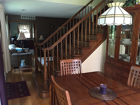 3rd image of 7713 N Edgeworth Dr
