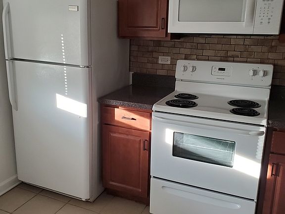 5th image of 7725 Woodward Ave APT 3B