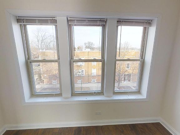4th image of 4731 W Cornelia Ave #4715-1W