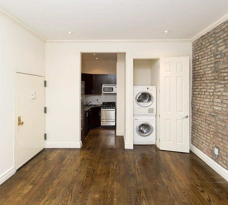 1st image of 513 E 82nd St APT 1D