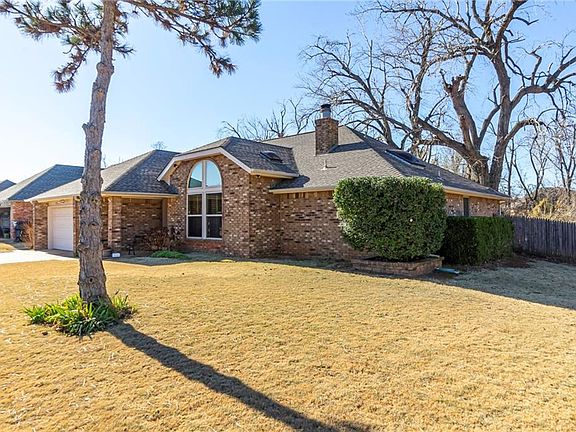 2nd image of 11729 Cedar Valley Dr