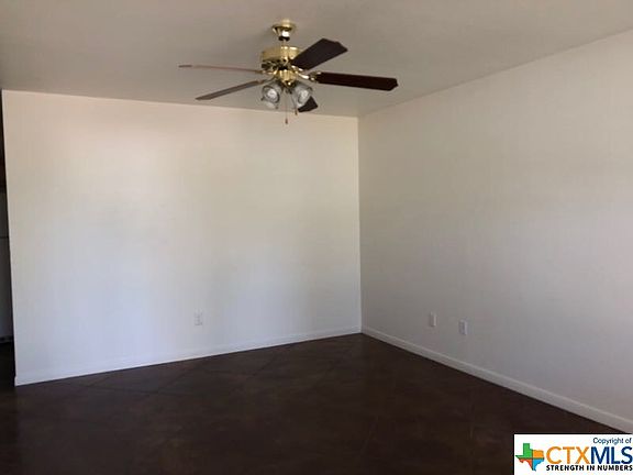 2nd image of 801 Harley Dr